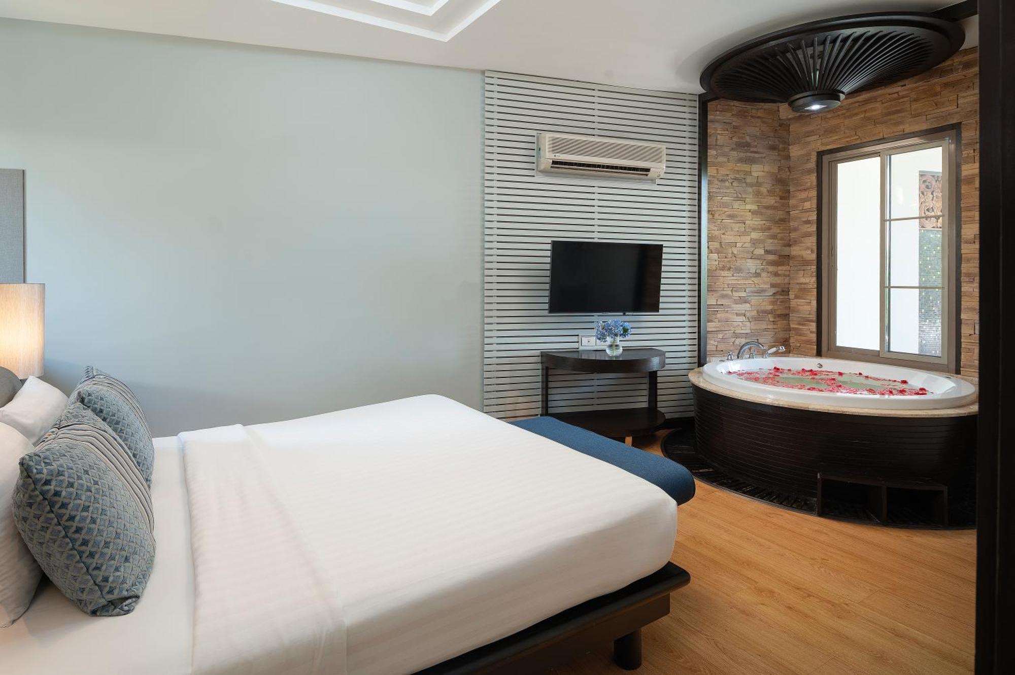 Springfield Village Golf & Spa Cha-Am Extérieur photo